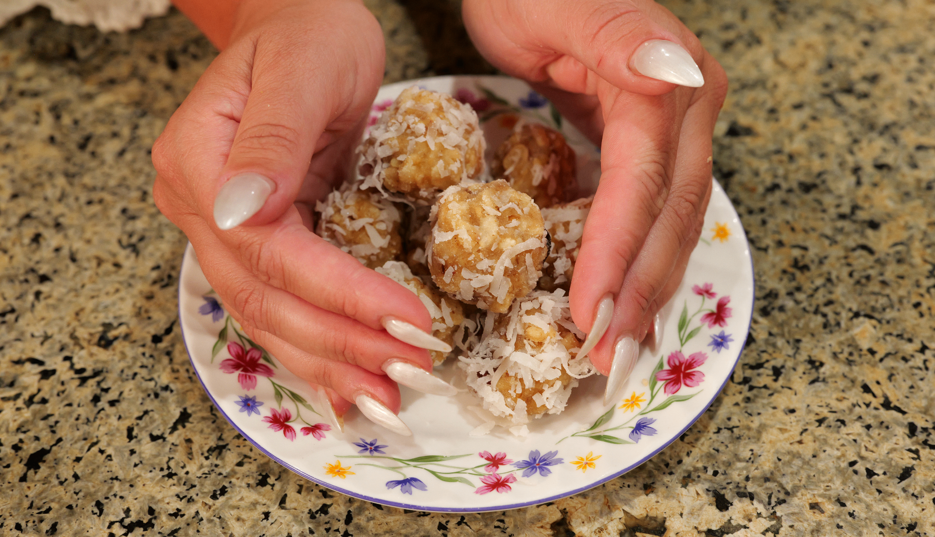 Nana's Holiday Coconut Bites